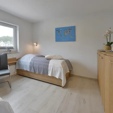 Ausguck * ברייגה